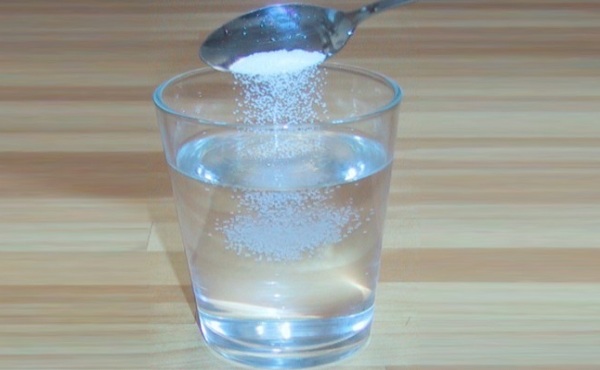 18 motive pentru care sa bei dimineata un tonic cu sare si lamaie